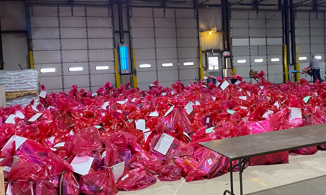 Donate Now Christmas Clearing House Giving Tuesday 2022 by Woodstock