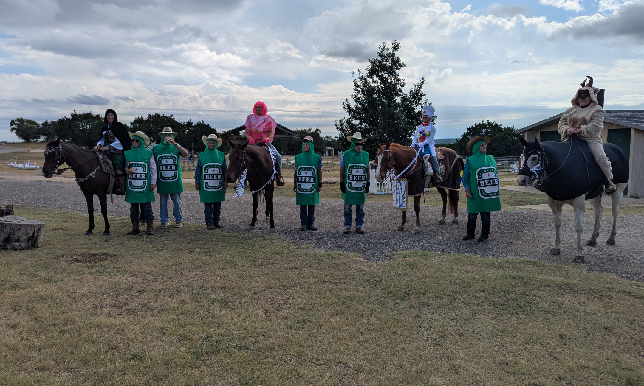 Spooktacular - H.E.L.P.'s 6th Annual Scholarship Fund Trail Ride background image
