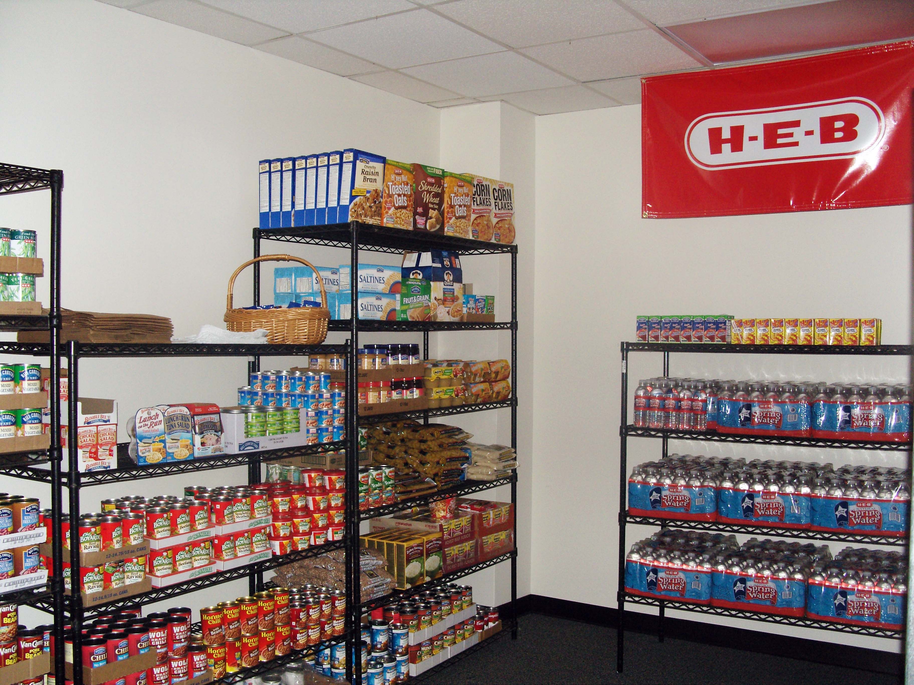 Donate Now Emergency Food Pantry by the Montrose Center