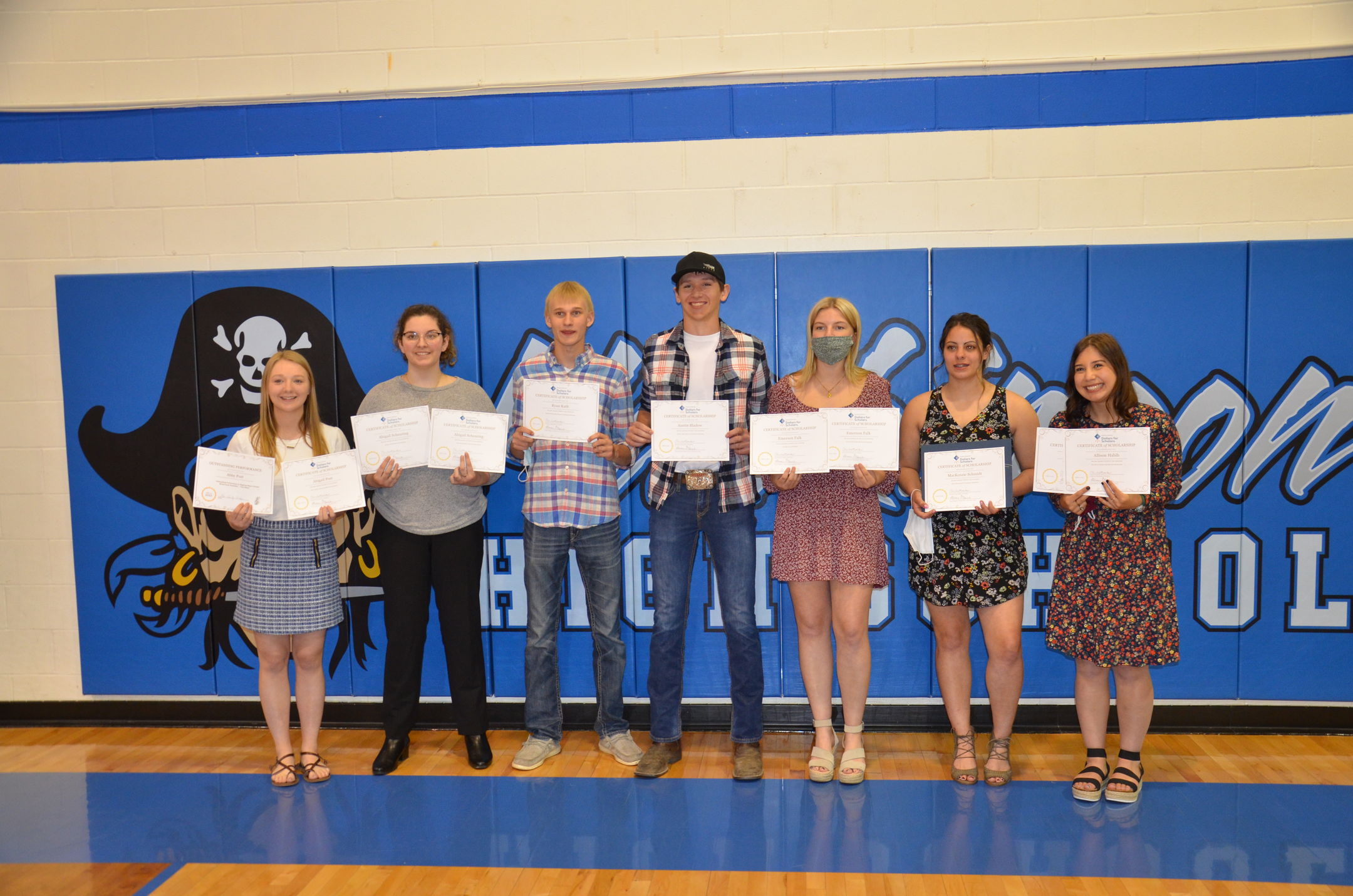 Donate Now HankinsonMantador Dollars for Scholars