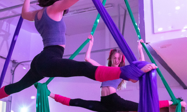EPIC AERIAL: Greek Myths and Aerial Arts background image
