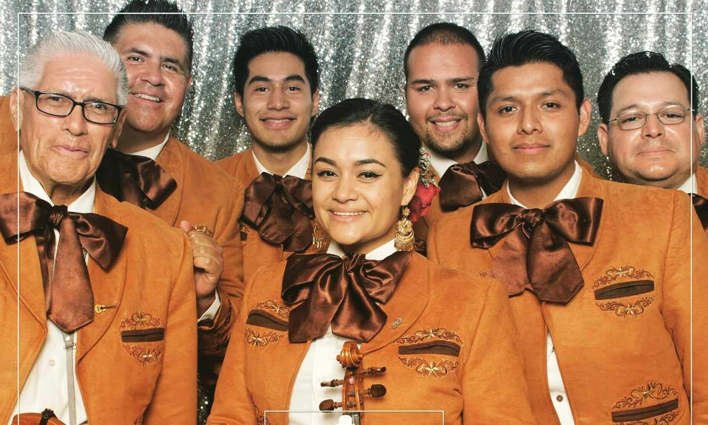 Mariachi and Tacos: Mariachi Azteca at Los Cenzontles background image
